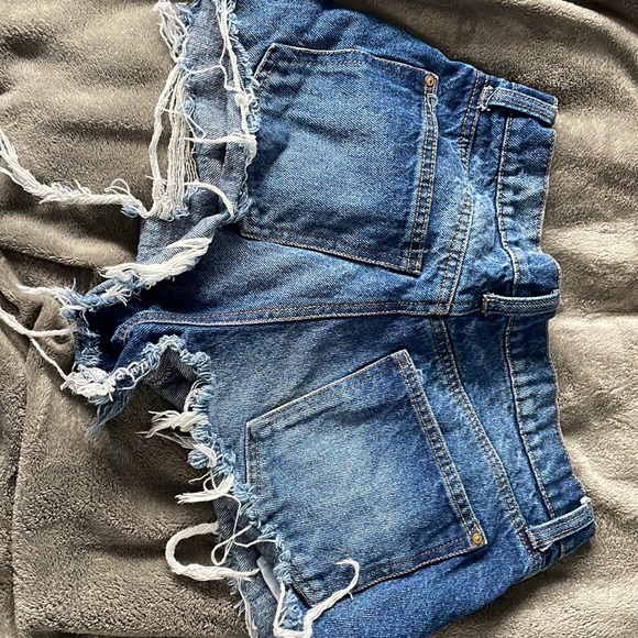 NOBO high rise jean shorts - Picture 2 of 3